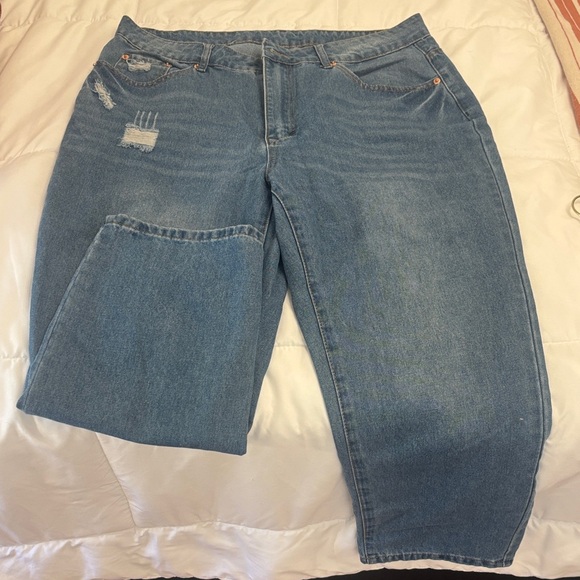 SHEIN Denim - SHEIN Blue Distressed Women Jeans